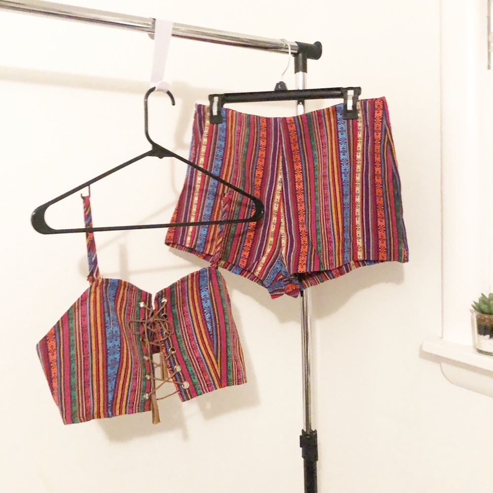 STRIPED FESTIVAL SET